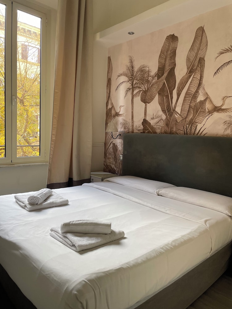Arts n' Rooms 18