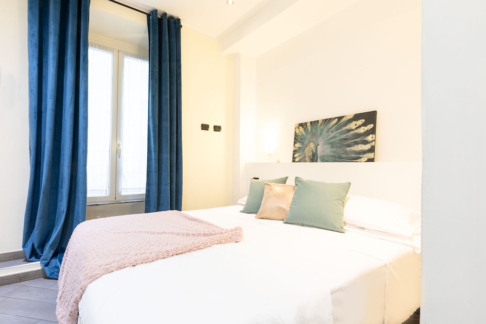 Cesar Vatican Rooms 4