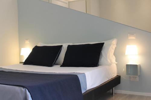 Little Rose Lodge 22