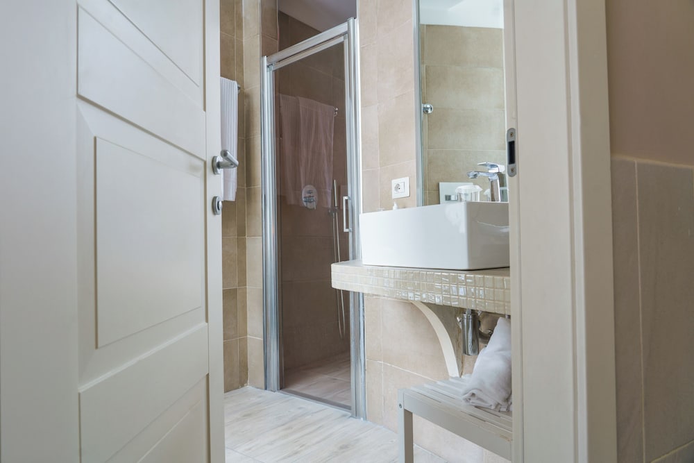 Corso Boutique Hotel 23
