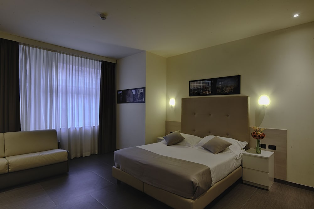 Duomo Hotel & Apartments 17