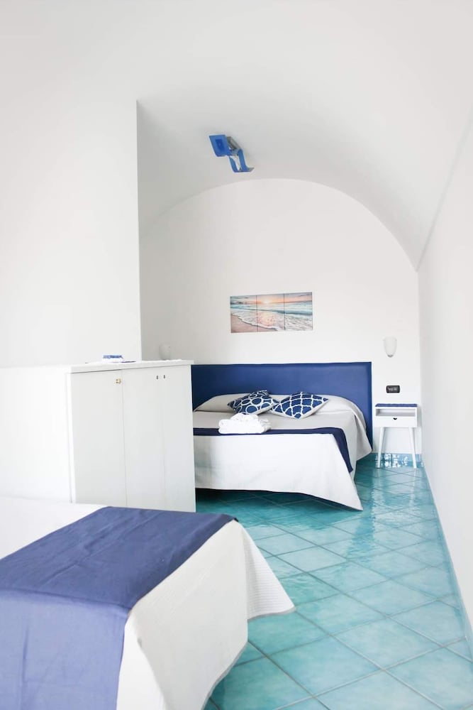 Edenholiday Casa Vacanze 6