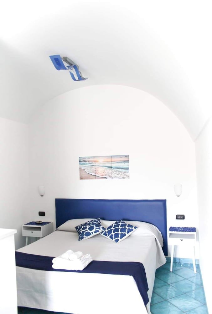 Edenholiday Casa Vacanze 8