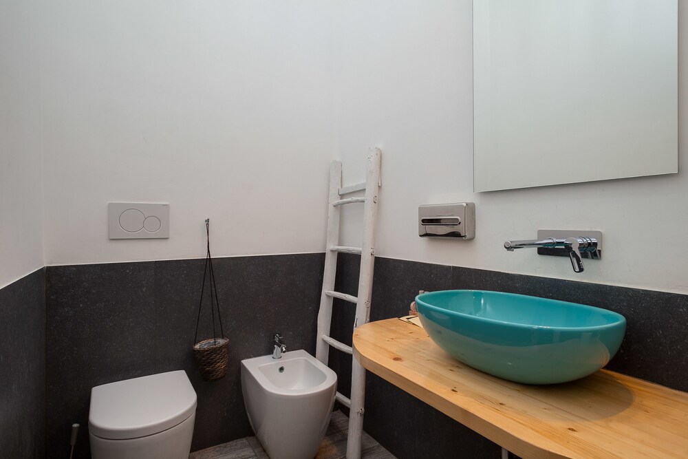 Flat 285 B&B 17