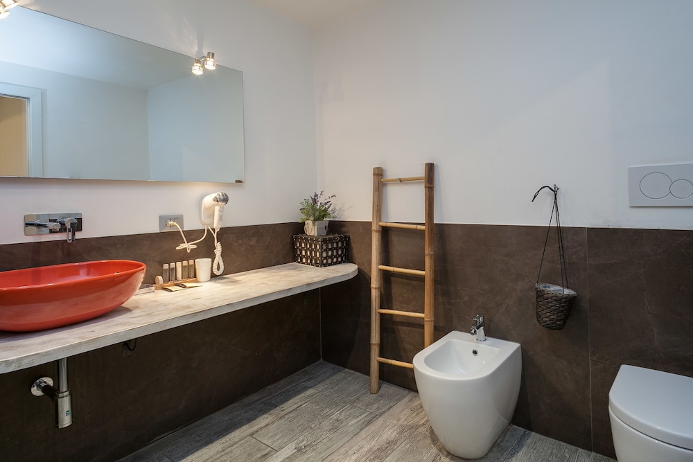 Flat 285 B&B 7