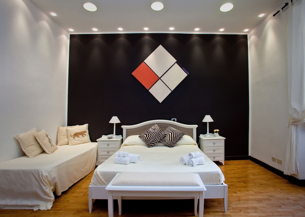 Flat 285 B&B 6