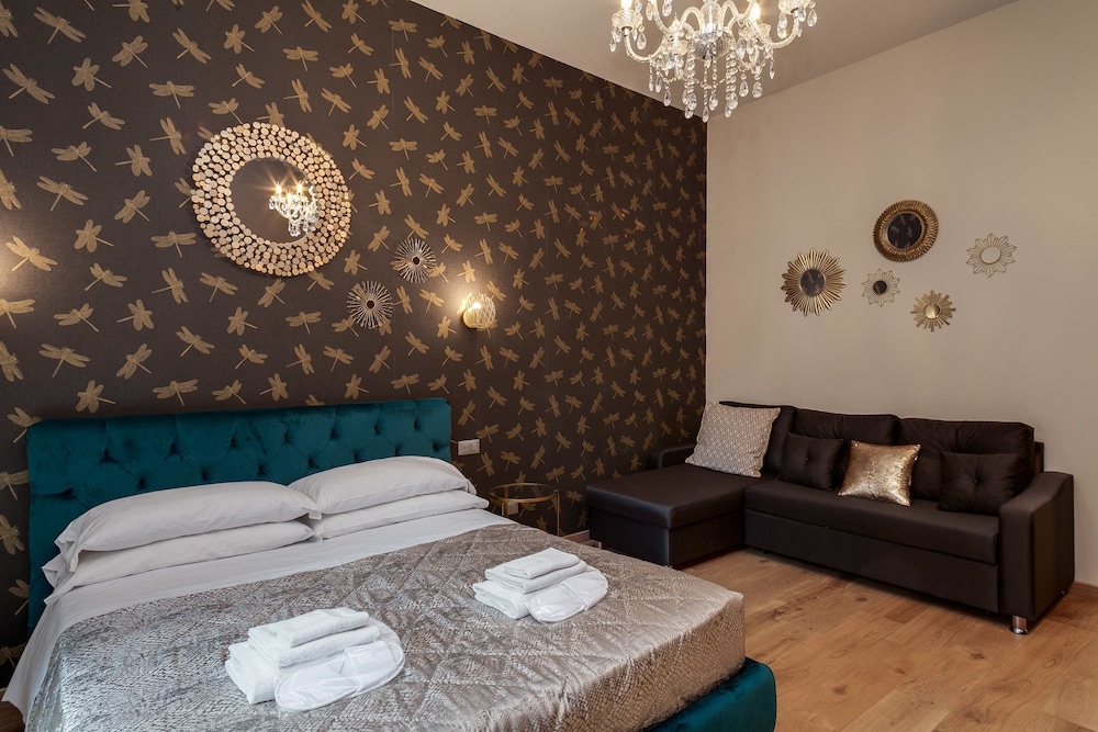 Flat 285 B&B 23
