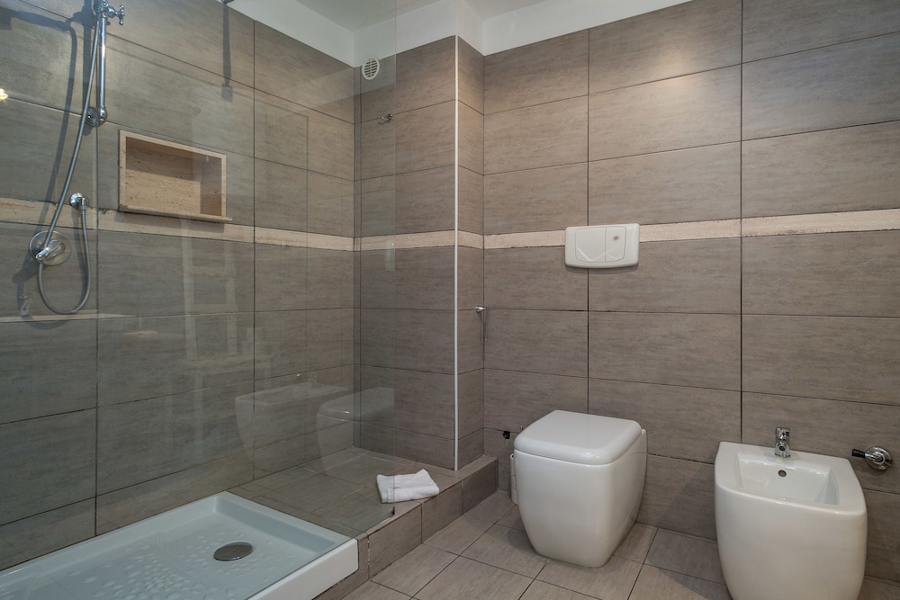Flat 285 B&B 22