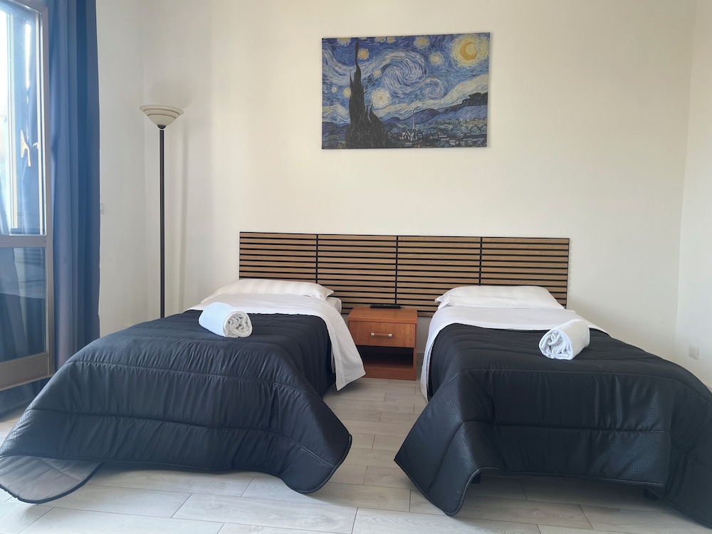 Freedom Traveller Rome Hostel 14
