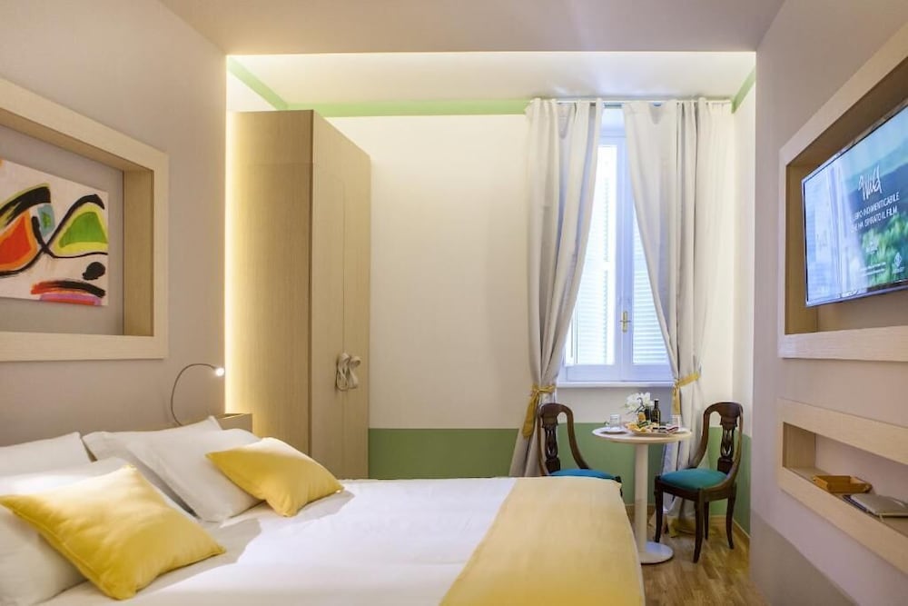 Grand Master Suites 10