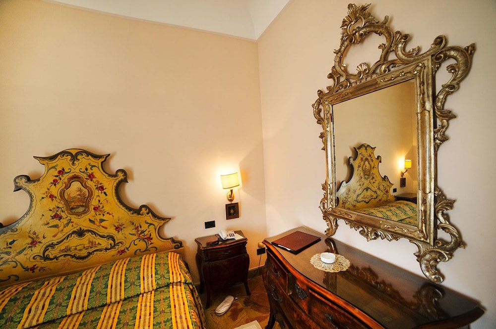 Grande Albergo Miramare 8
