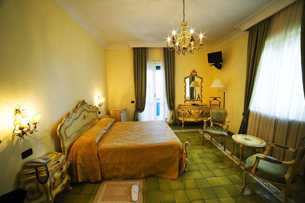 Grande Albergo Miramare 19