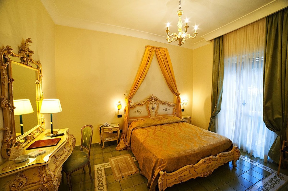 Grande Albergo Miramare 22