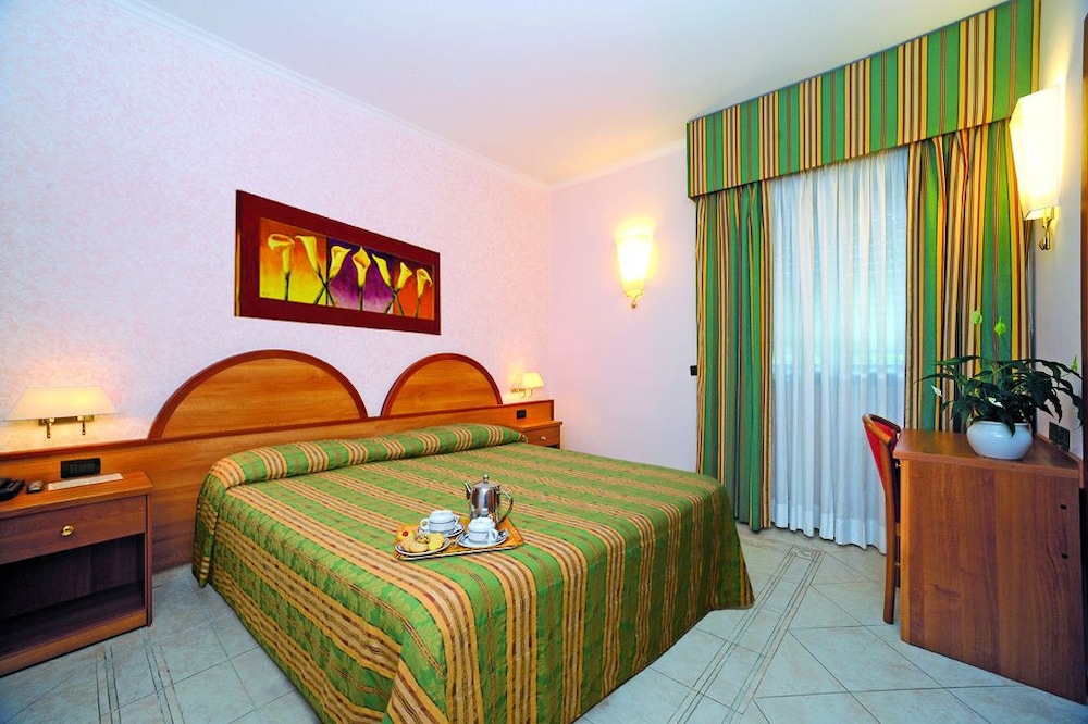 Hotel L'Aquila 6