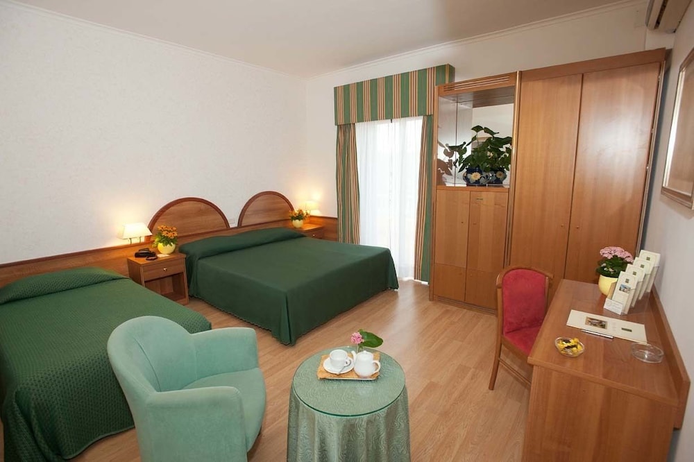Hotel L'Aquila 8