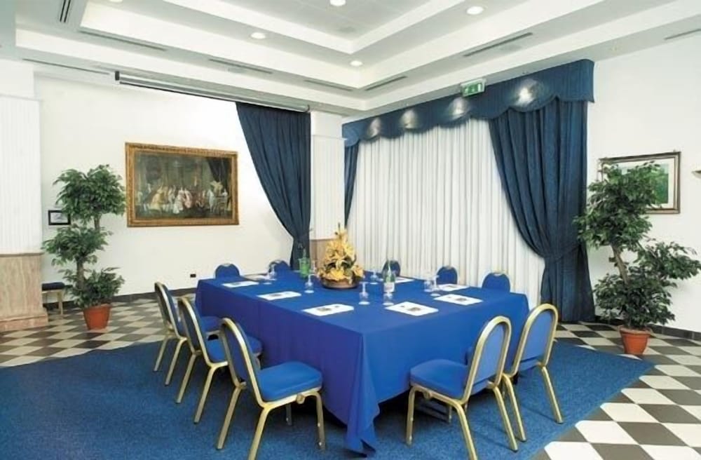 Hotel L'Aquila 14