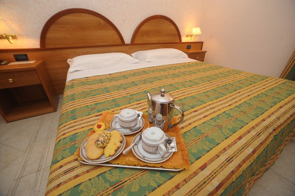 Hotel L'Aquila 7