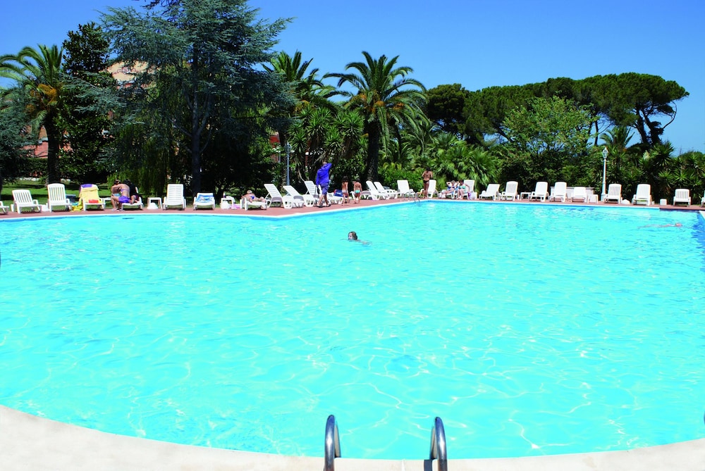 Hotel Parco Dei Principi 19