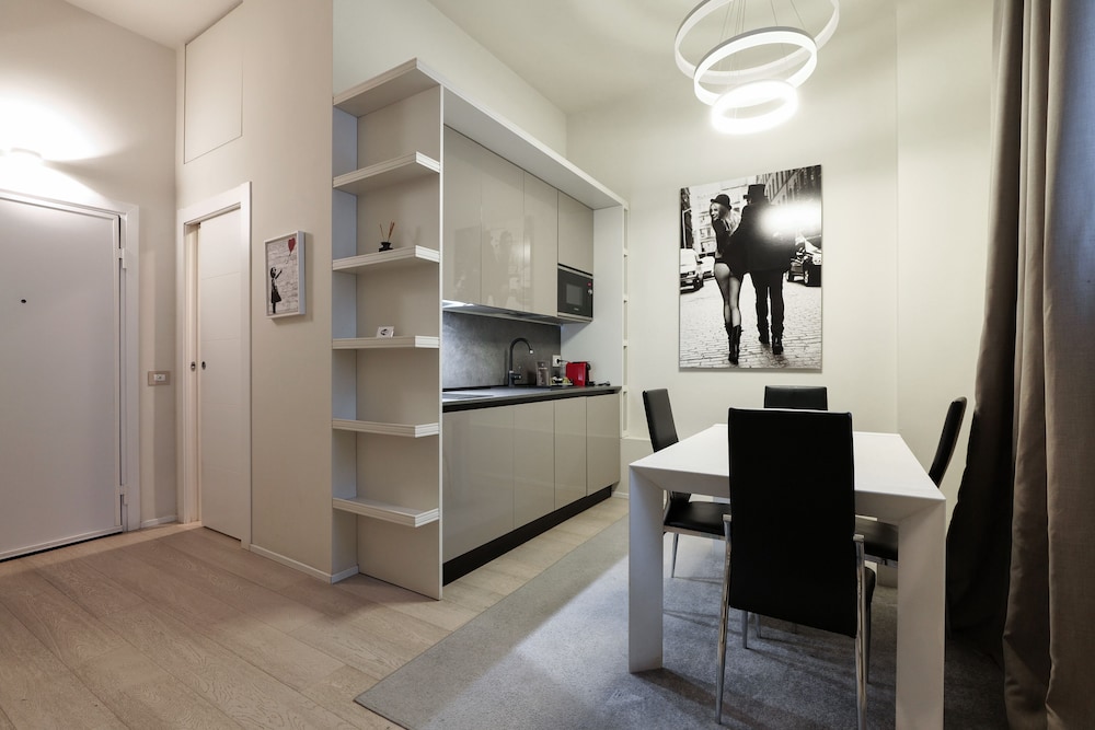 La Chambre Milano 8
