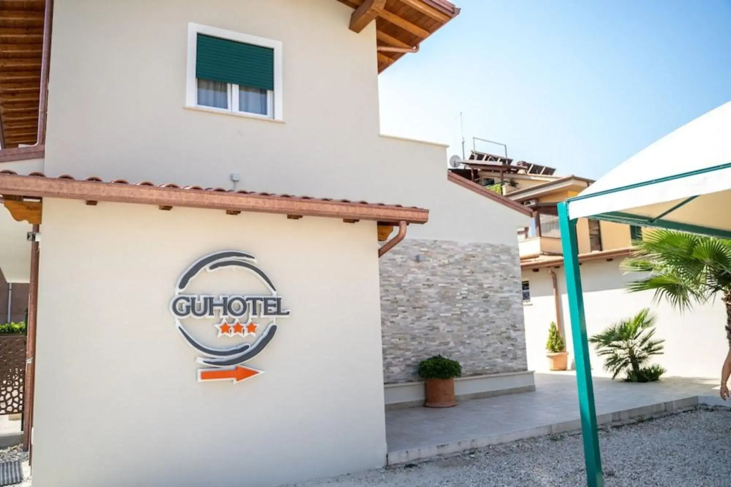 Gu Hotel 16