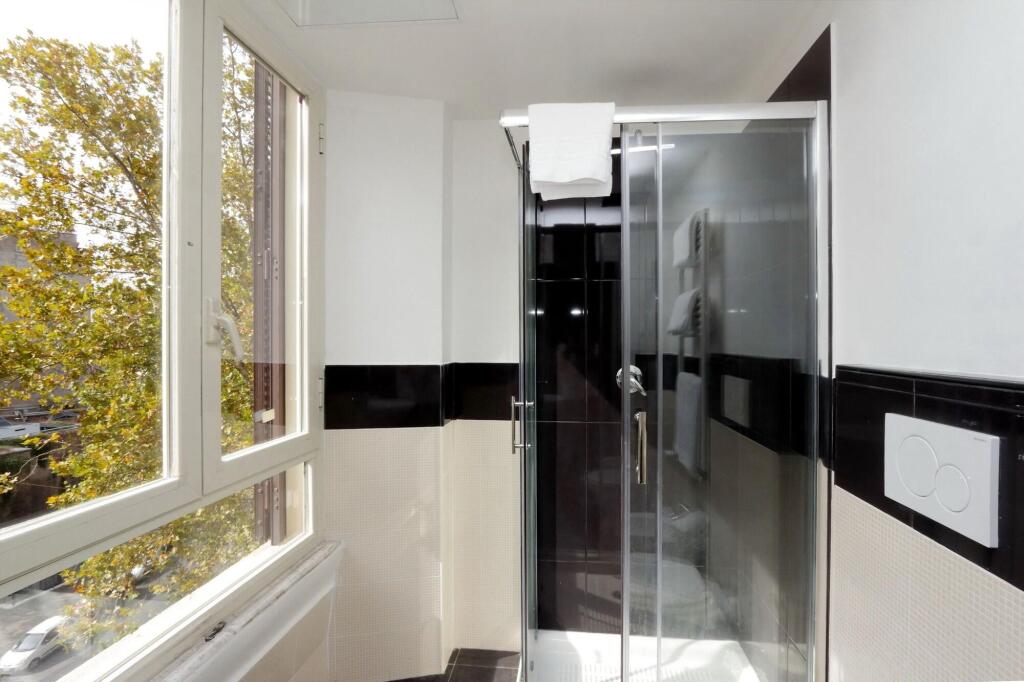 Quo Vadis Inn 10