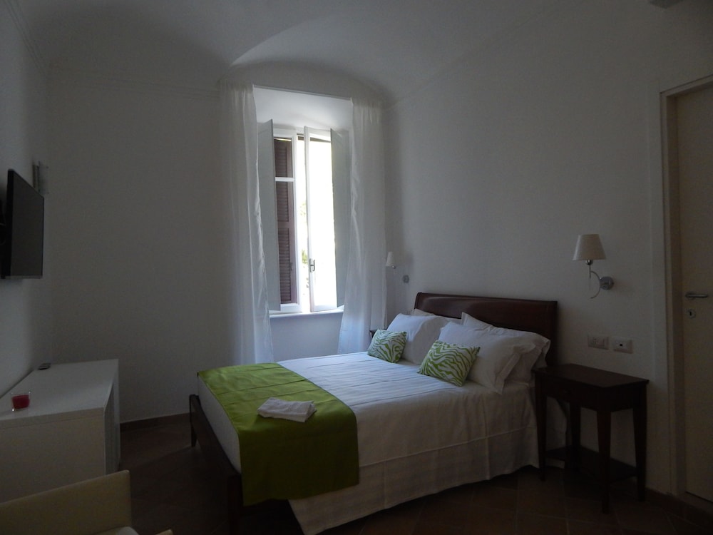 Roma Resort Colosseum 15