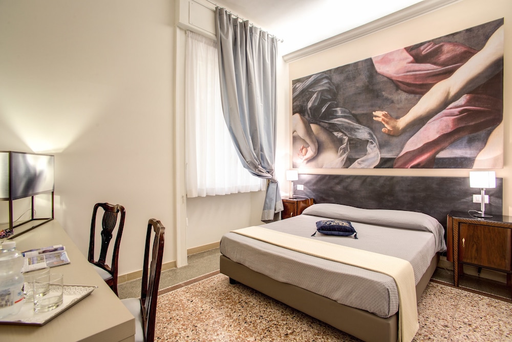 Roma in una Stanza 13