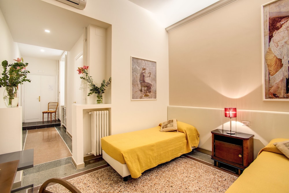 Roma in una Stanza 16