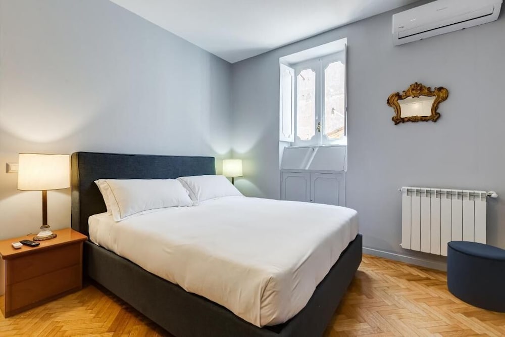 Rome Frattina 27 20