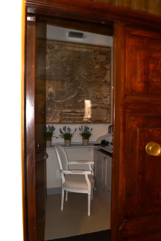 Rome Frattina 27 2