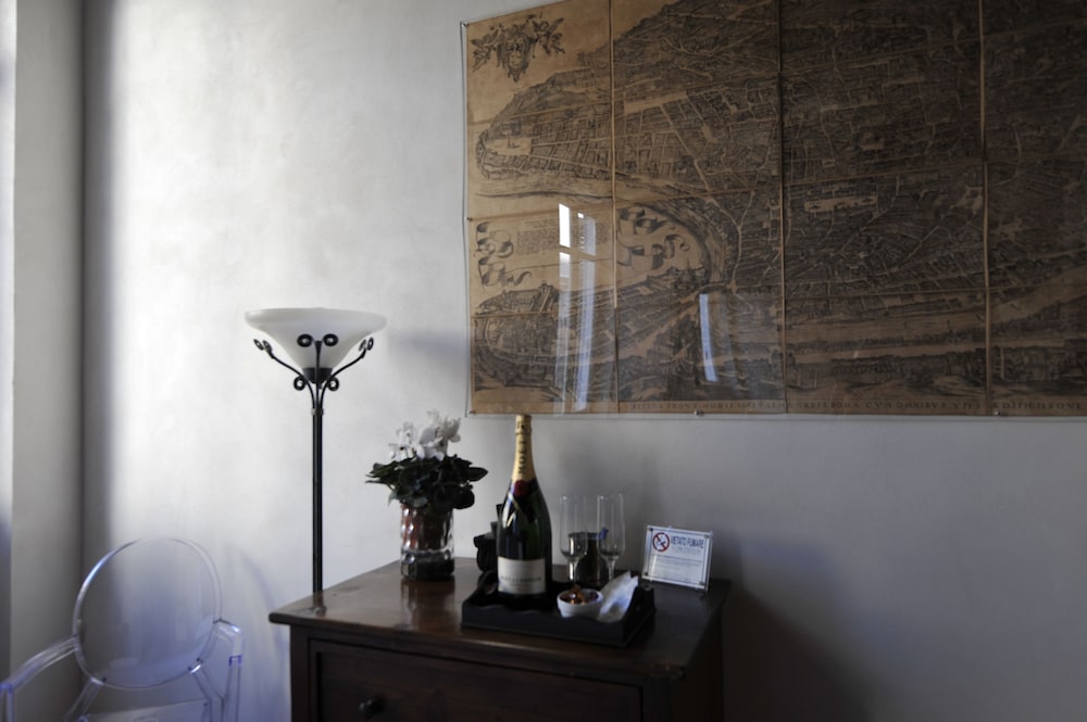 Rome Frattina 27 9