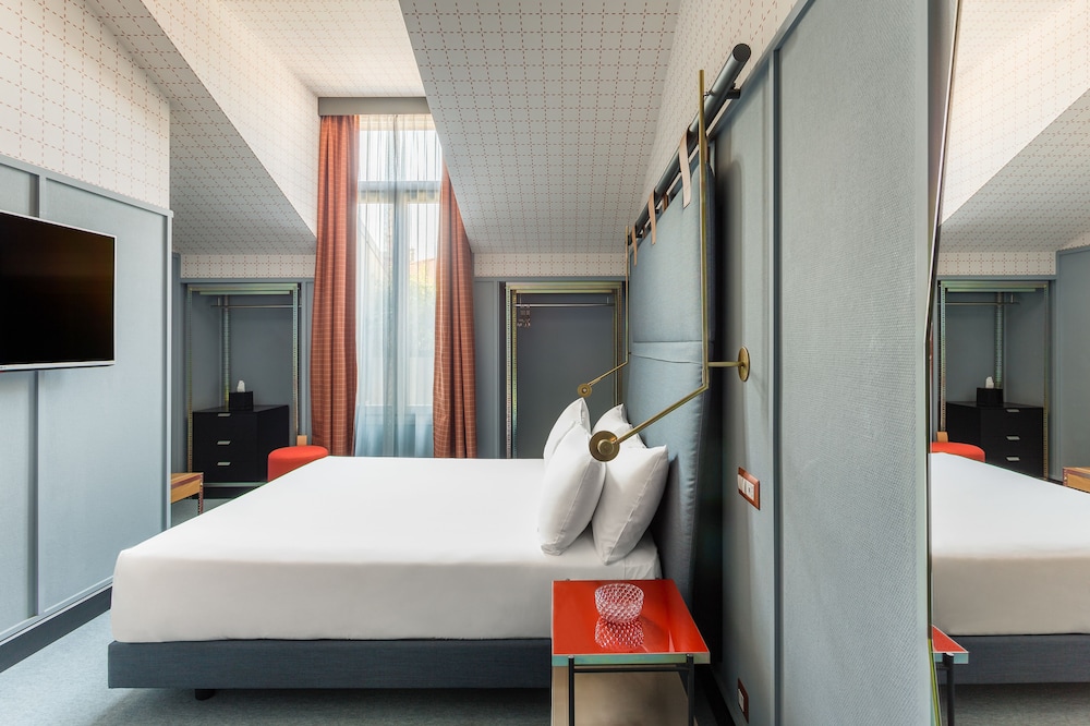Room Mate Giulia Milán 22