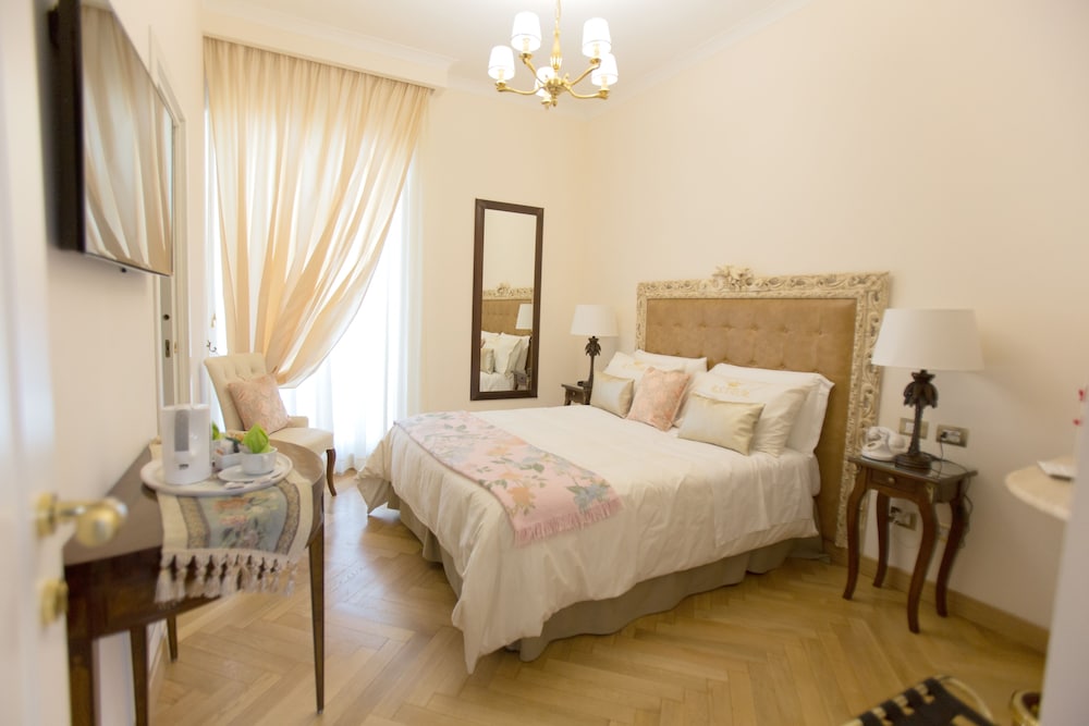 Royal Suite Trinità Dei Monti 12