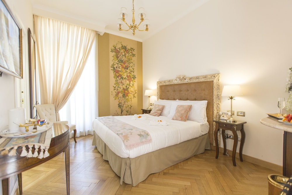 Royal Suite Trinità Dei Monti 22