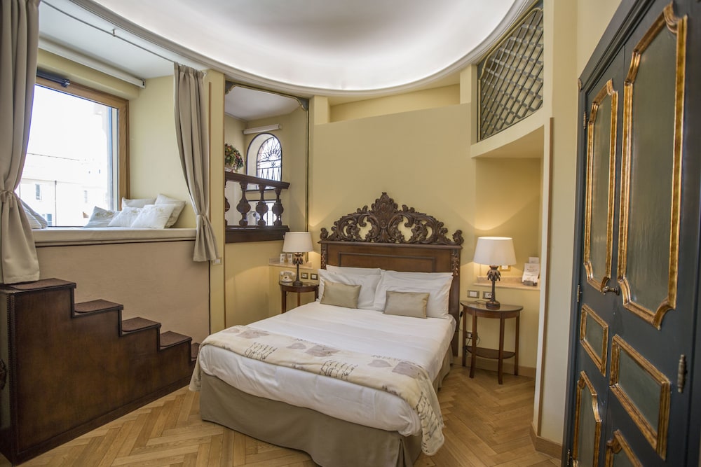 Royal Suite Trinità Dei Monti 21