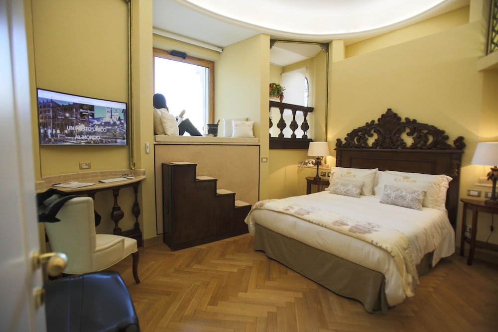 Royal Suite Trinità Dei Monti 13