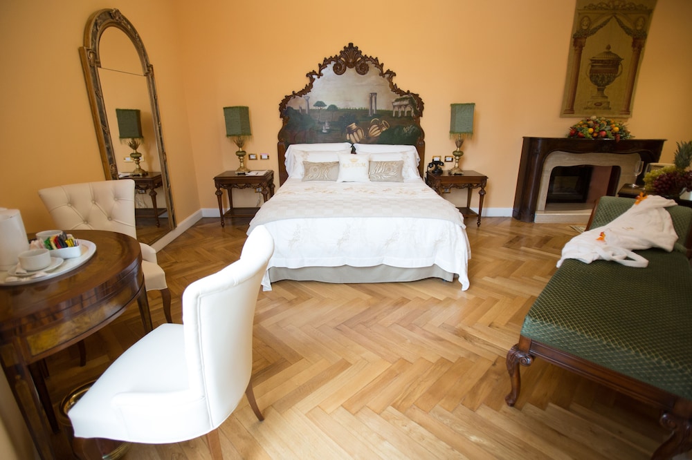 Royal Suite Trinità Dei Monti 14