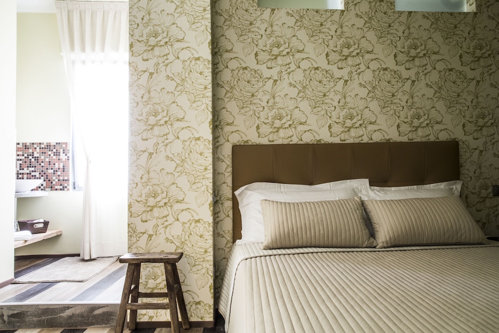Serendipity Rooms 12