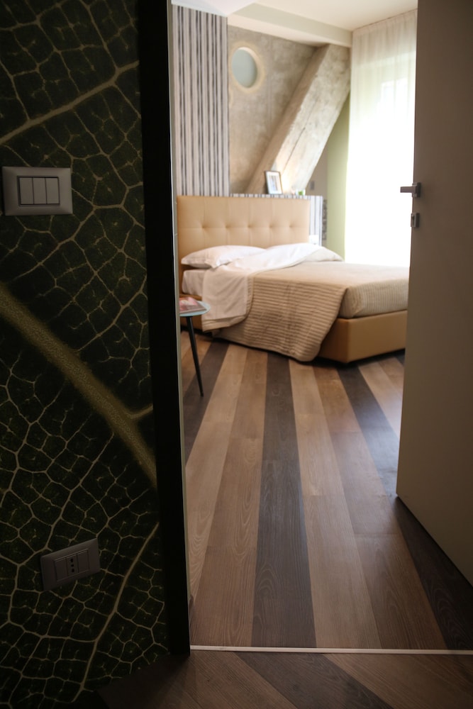 Serendipity Rooms 5