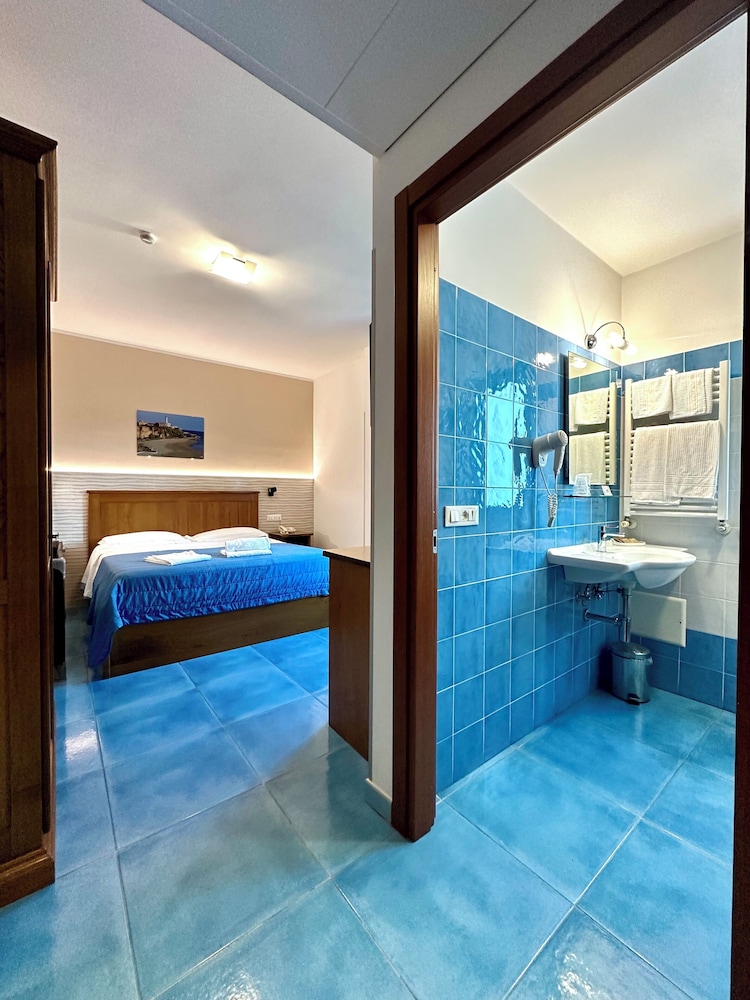 Serpa Hotel 13