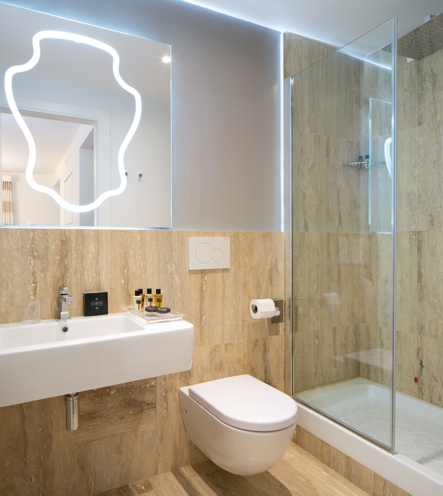 Via Del Corso Home 21