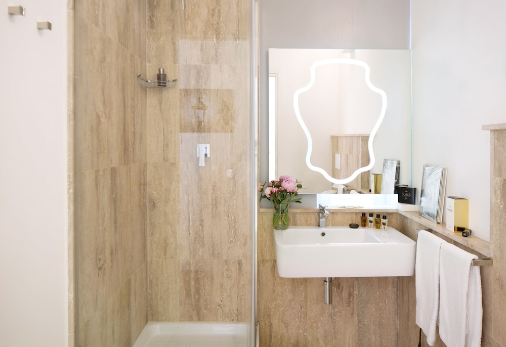 Via Del Corso Home 22