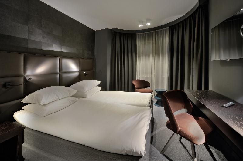 Amsterdam Forest Hotel 11