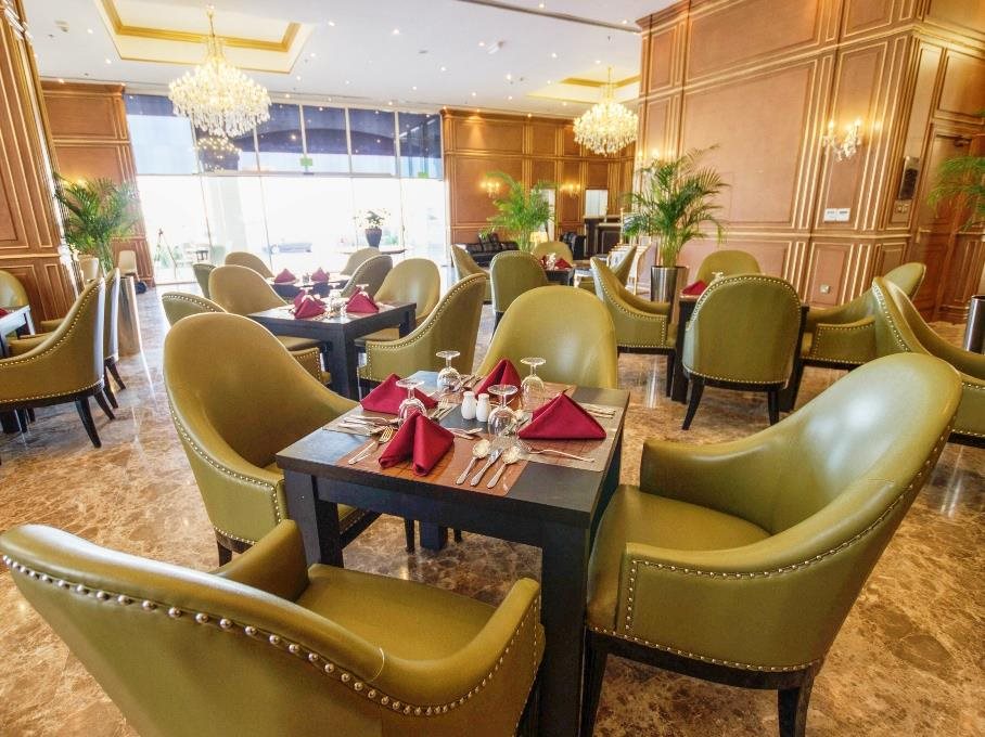 Premium Strato Hotel 21