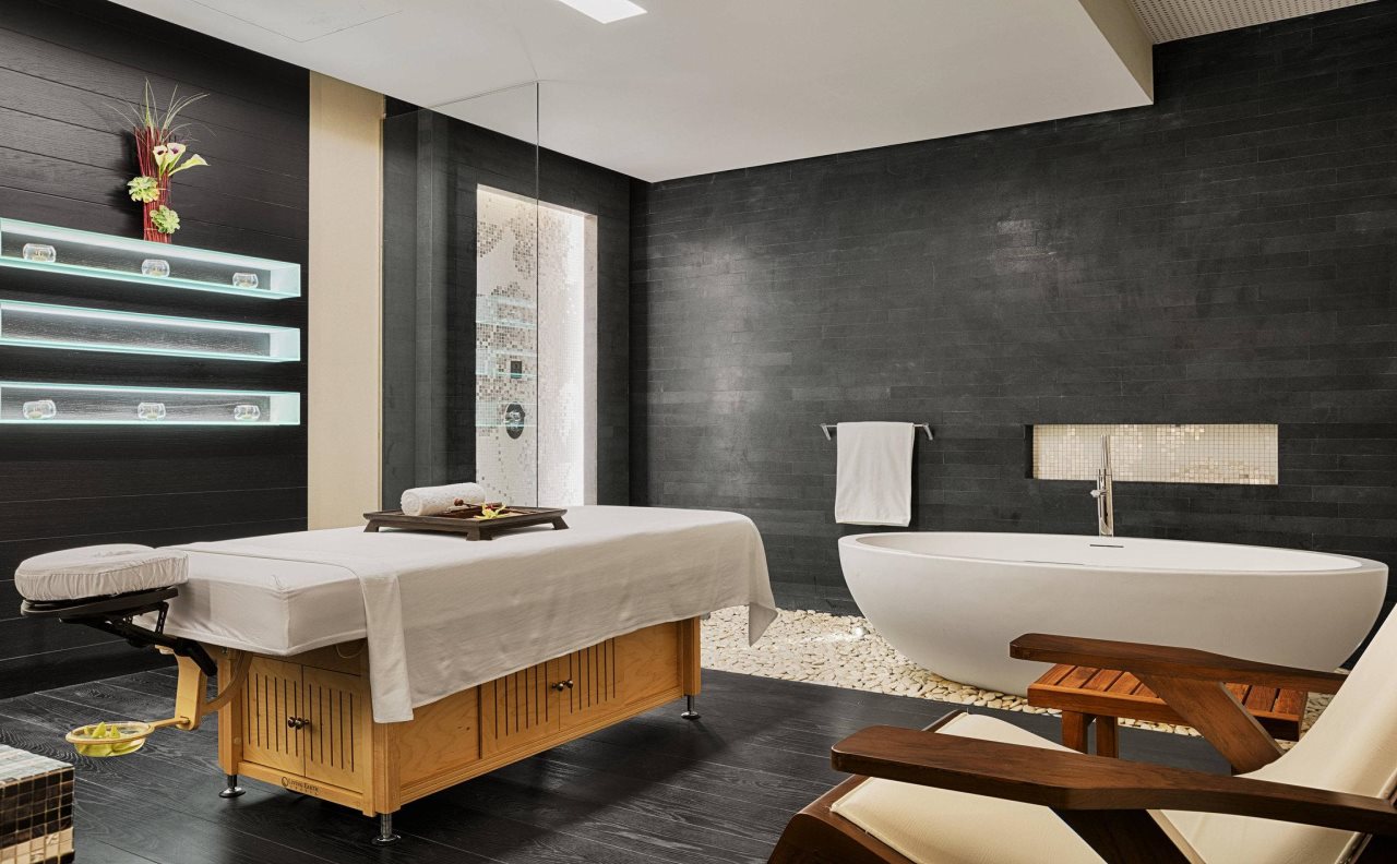 The Westin Doha Hotel & Spa 12