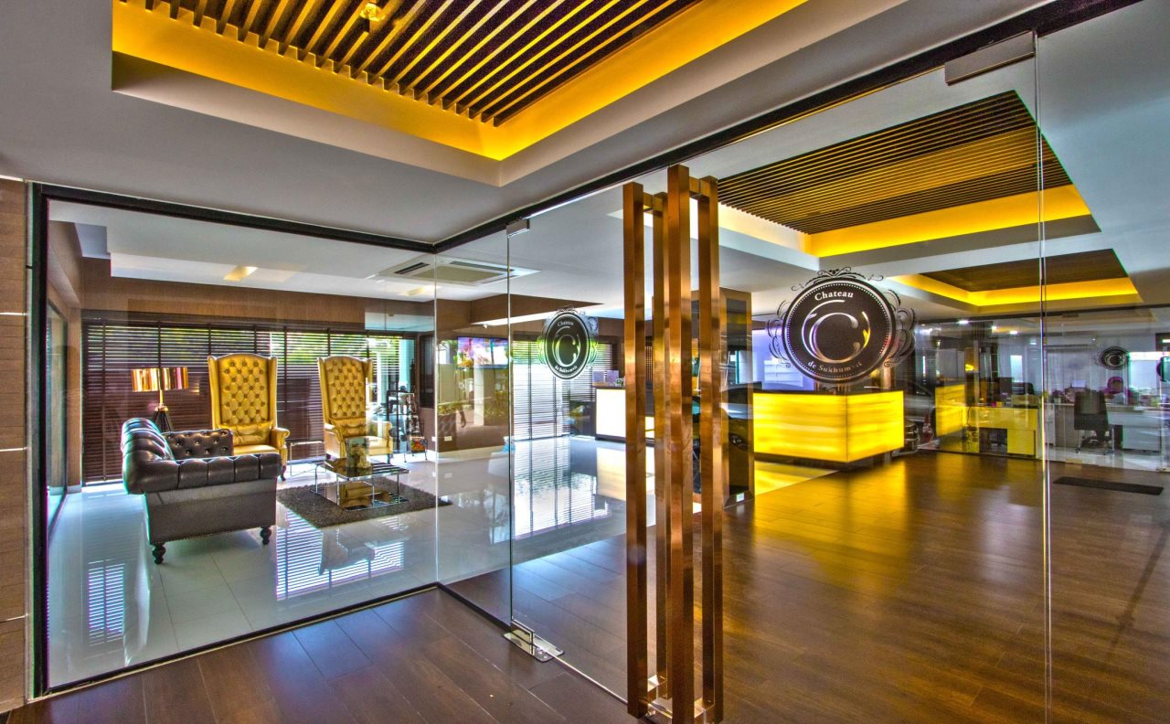 Chateau de Sukhumvit 10