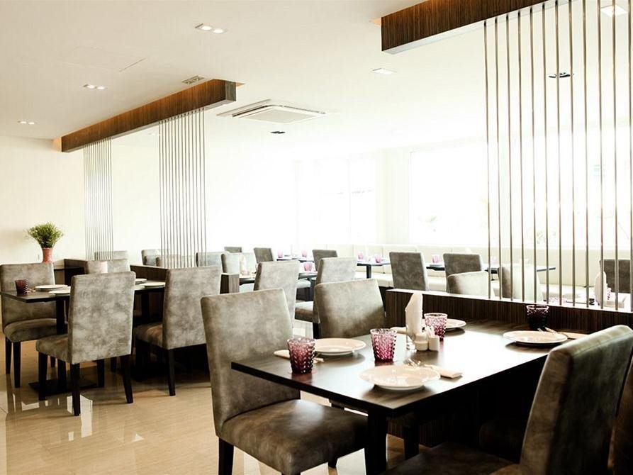Crystal Suites Suvarnabhumi Airport 15