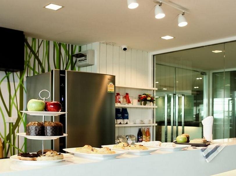 Crystal Suites Suvarnabhumi Airport 17