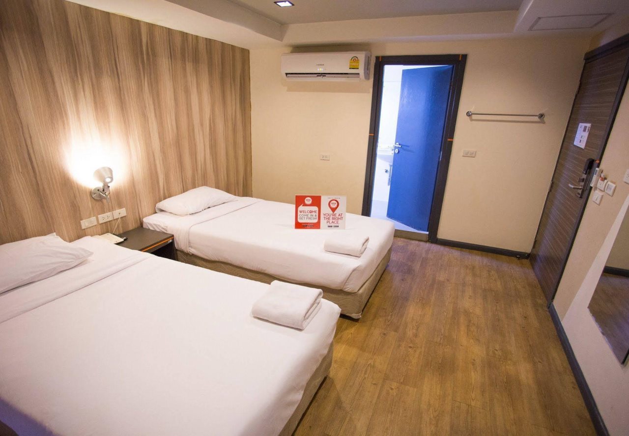 H2 Hotel Bangkok 14