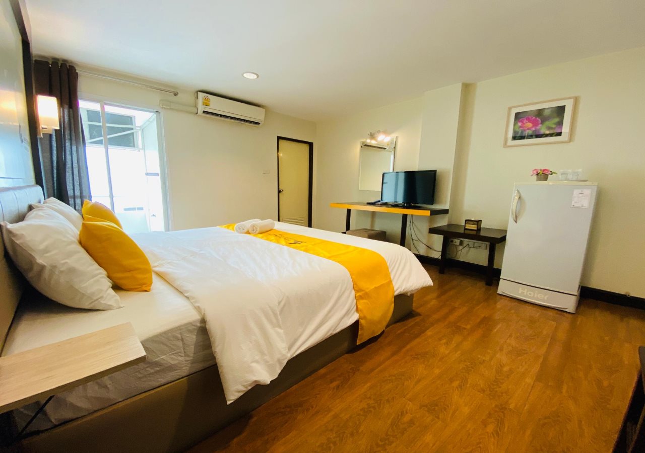 Lee's Mark Residence 13